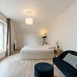 Casa Pepino In Quiet Cul De Sac By Interhome 펜션 데한