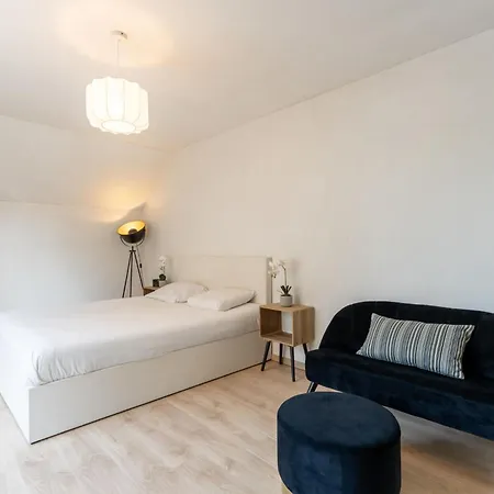 Casa Pepino In Quiet Cul De Sac By Interhome 度假居 Mispelburg