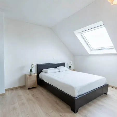 Casa Pepino In Quiet Cul De Sac By Interhome * دي هان
