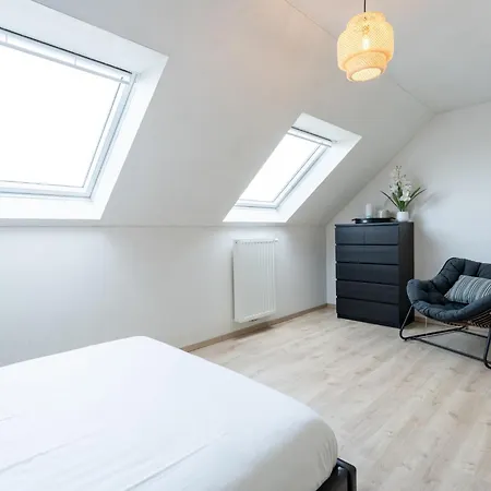 Casa Pepino In Quiet Cul De Sac By Interhome بيت للعطل دي هان
